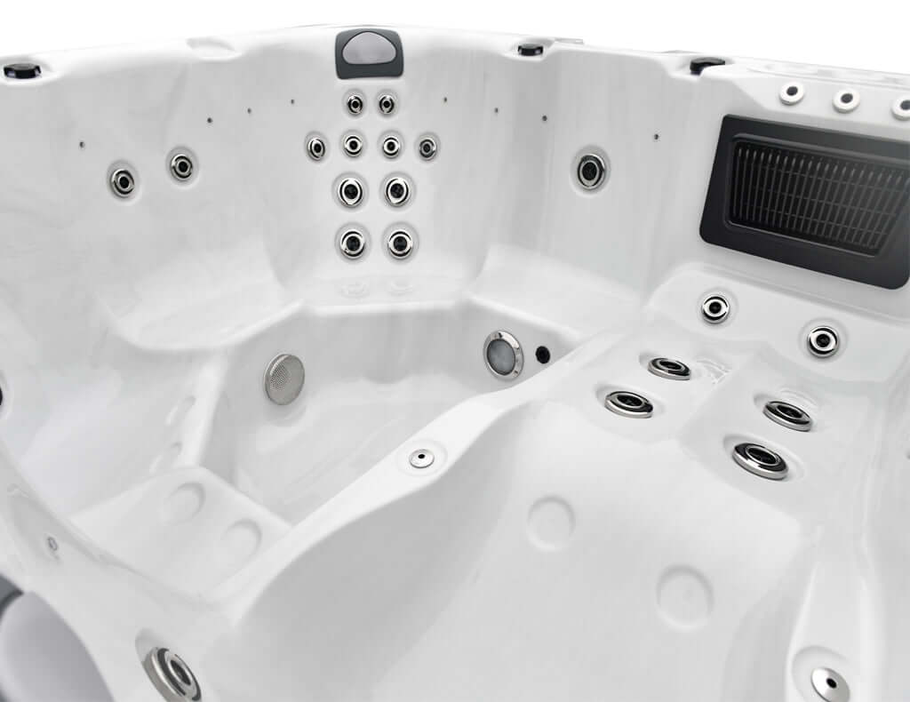 Cosmo+ 6 Seater Hot Tub - Vookoo Lifestyle