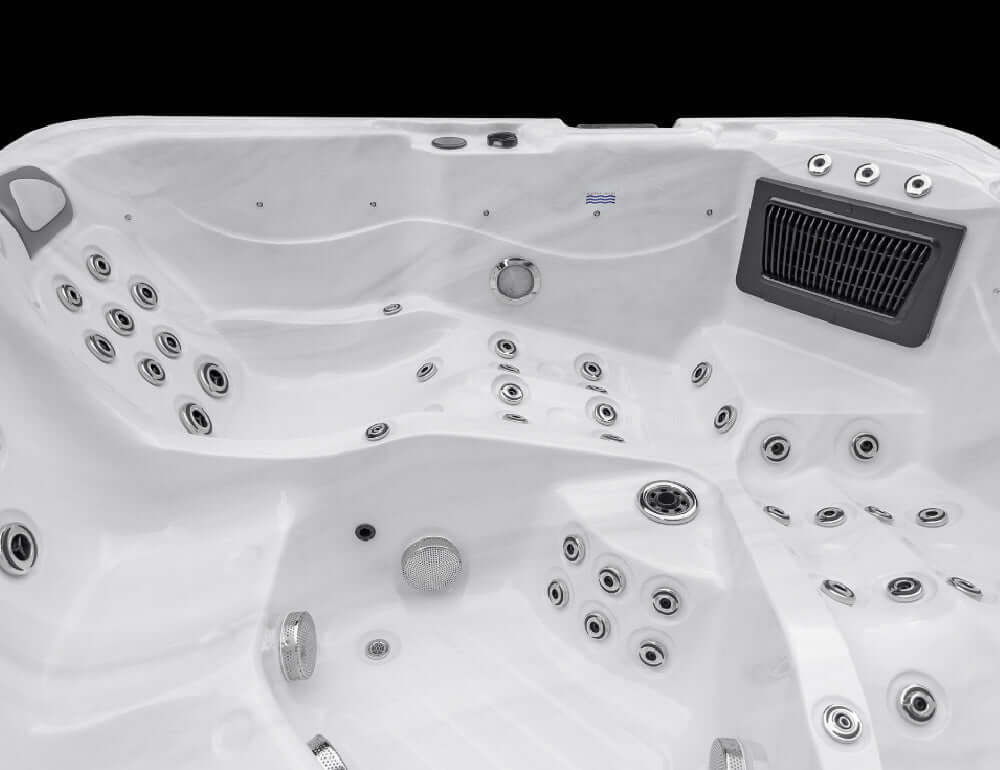 Manhattan 6 Seater Hot Tub - Vookoo Lifestyle