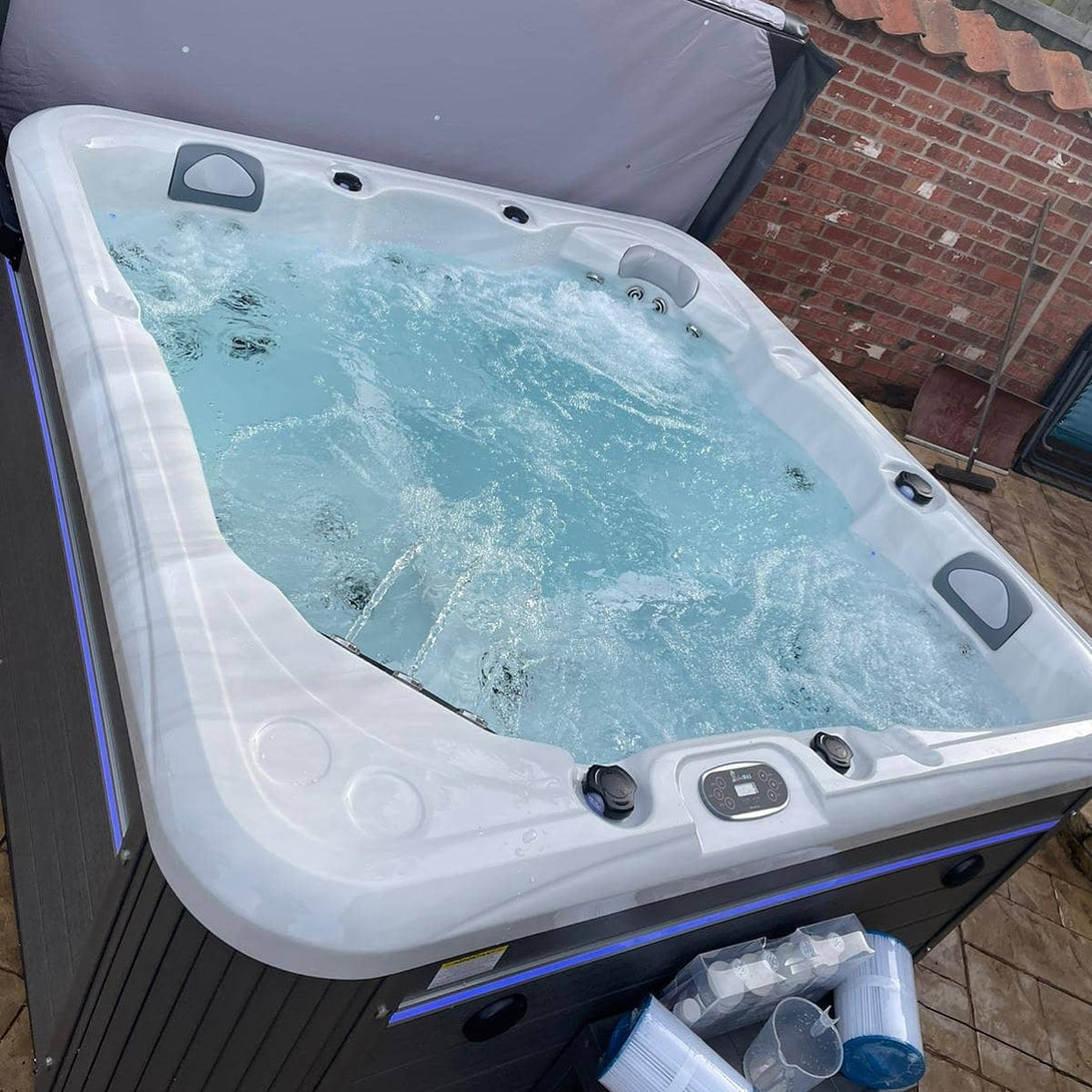 Maya+ 5 Seater Hot Tub - Vookoo Lifestyle