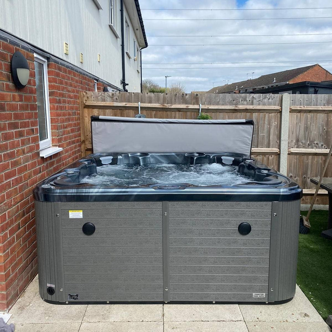 Tropic 7 Seater Hot Tub - Vookoo Lifestyle