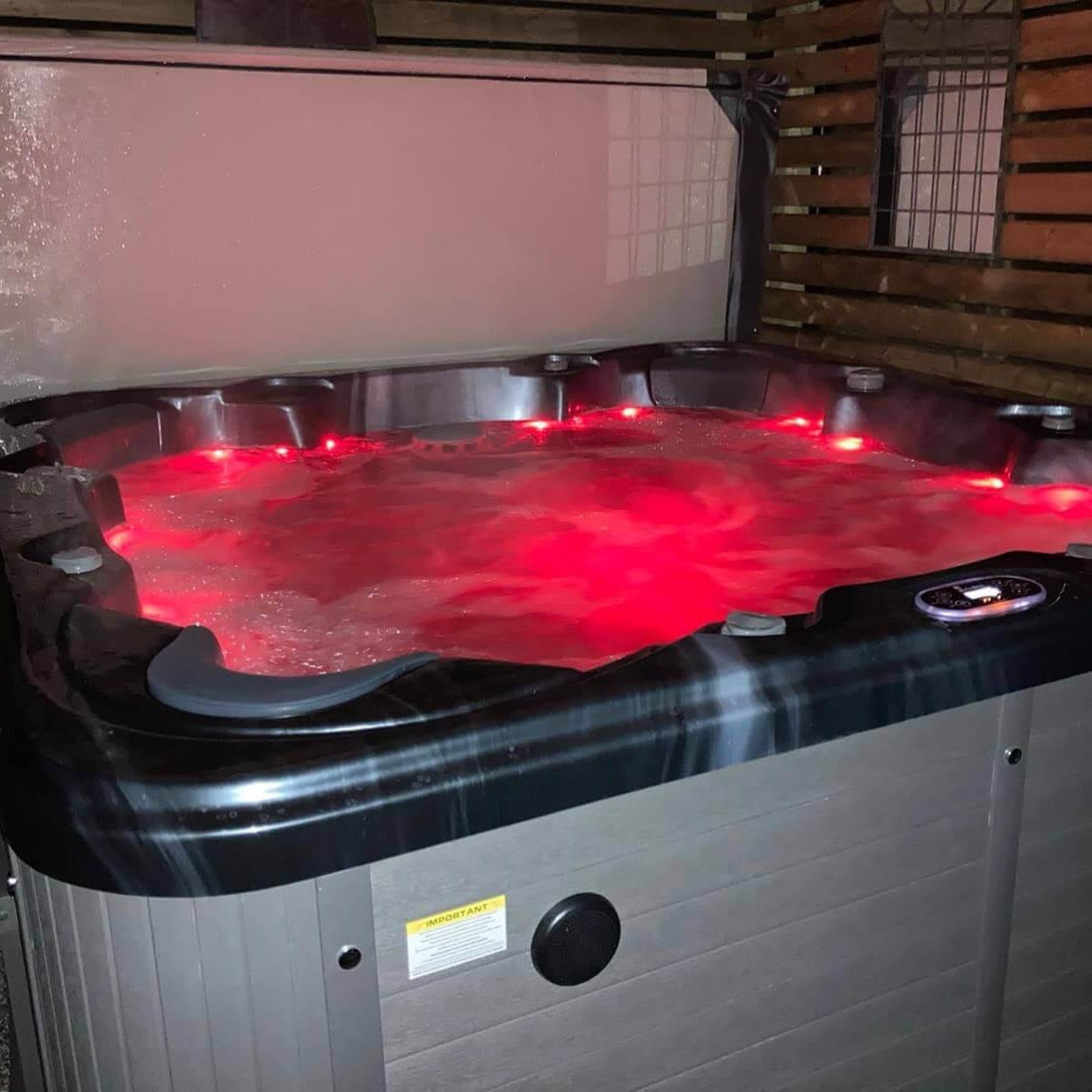 Tropic 7 Seater Hot Tub - Vookoo Lifestyle